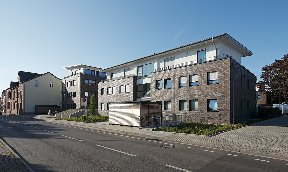 Mönchengladbach, Stationsweg