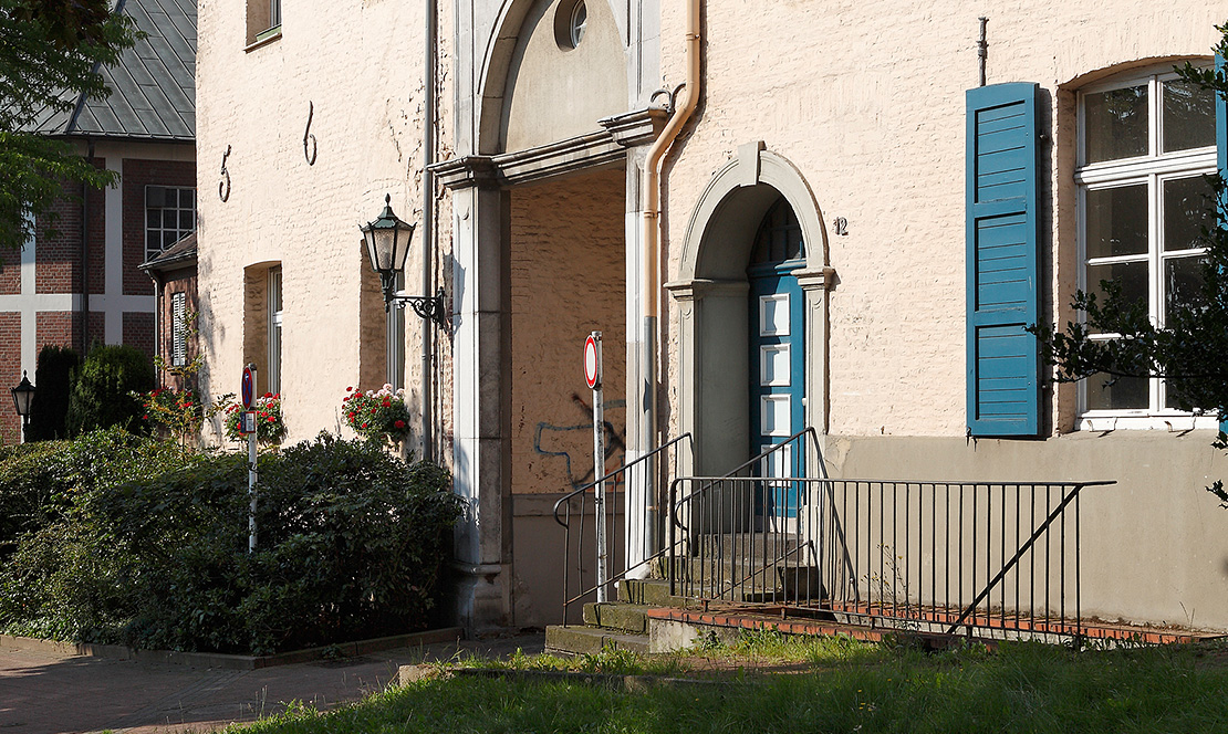 Wickrath, Kreuzherrenkloster